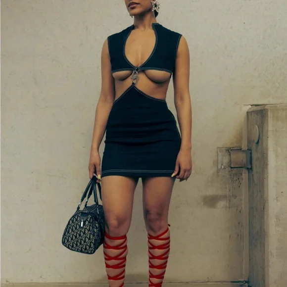 Dom Davis Hourglass Denim Dress - Picture 5 of 5